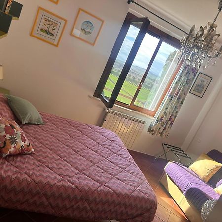 카스텔누오보베라덴가 Casa Paola Nel Chianti B&B 외부 사진