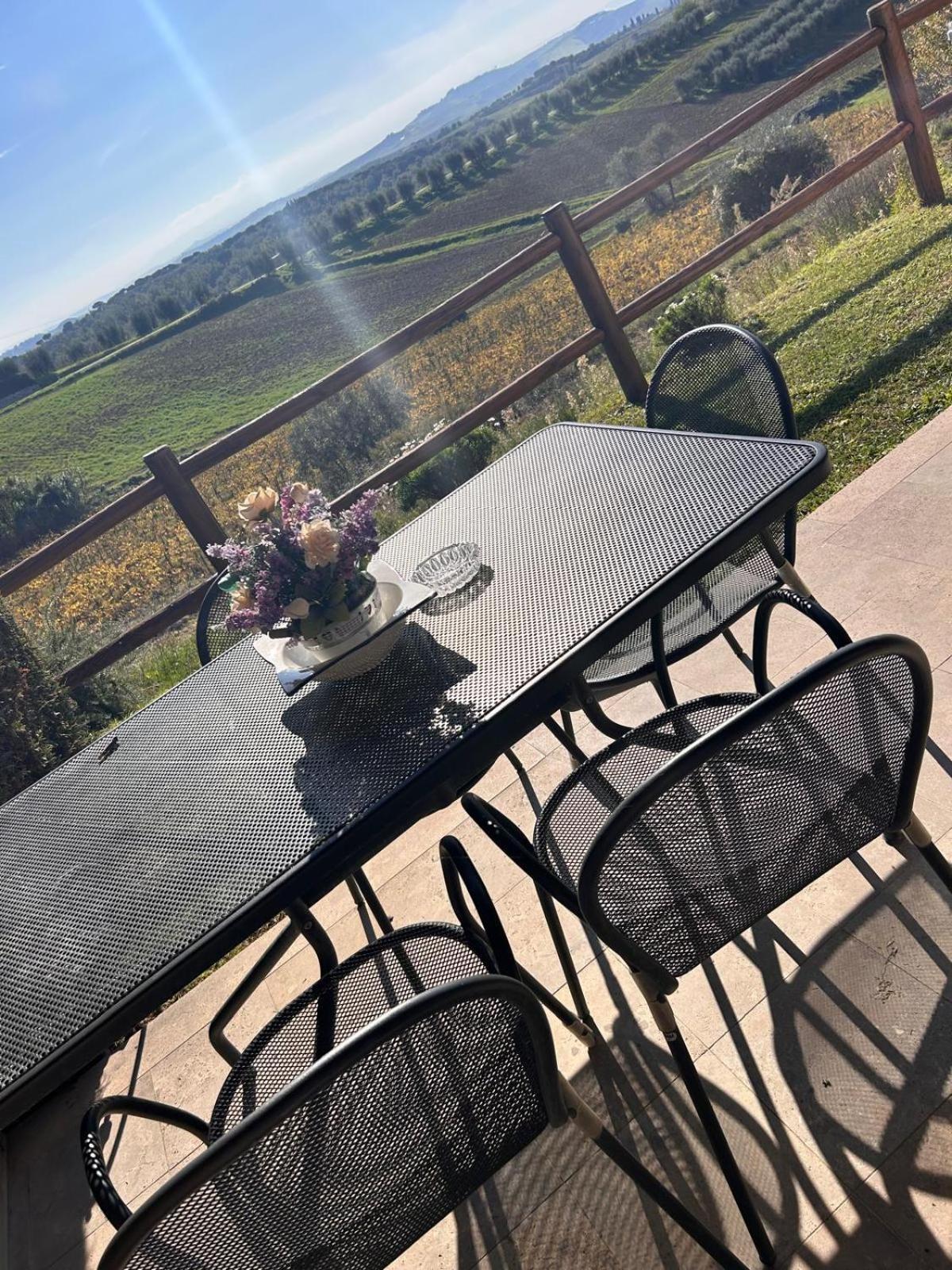 카스텔누오보베라덴가 Casa Paola Nel Chianti B&B 외부 사진