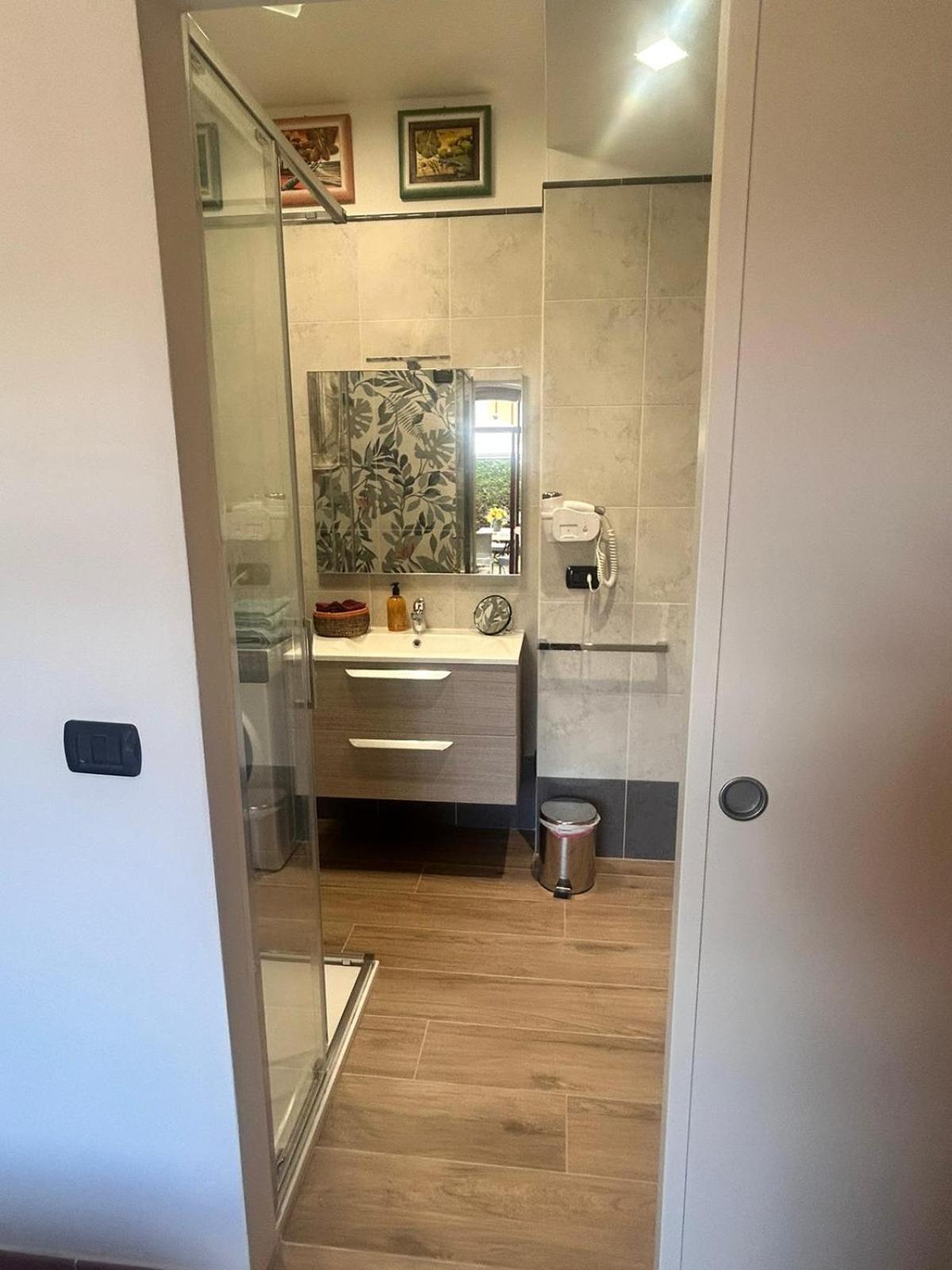 카스텔누오보베라덴가 Casa Paola Nel Chianti B&B 객실 사진