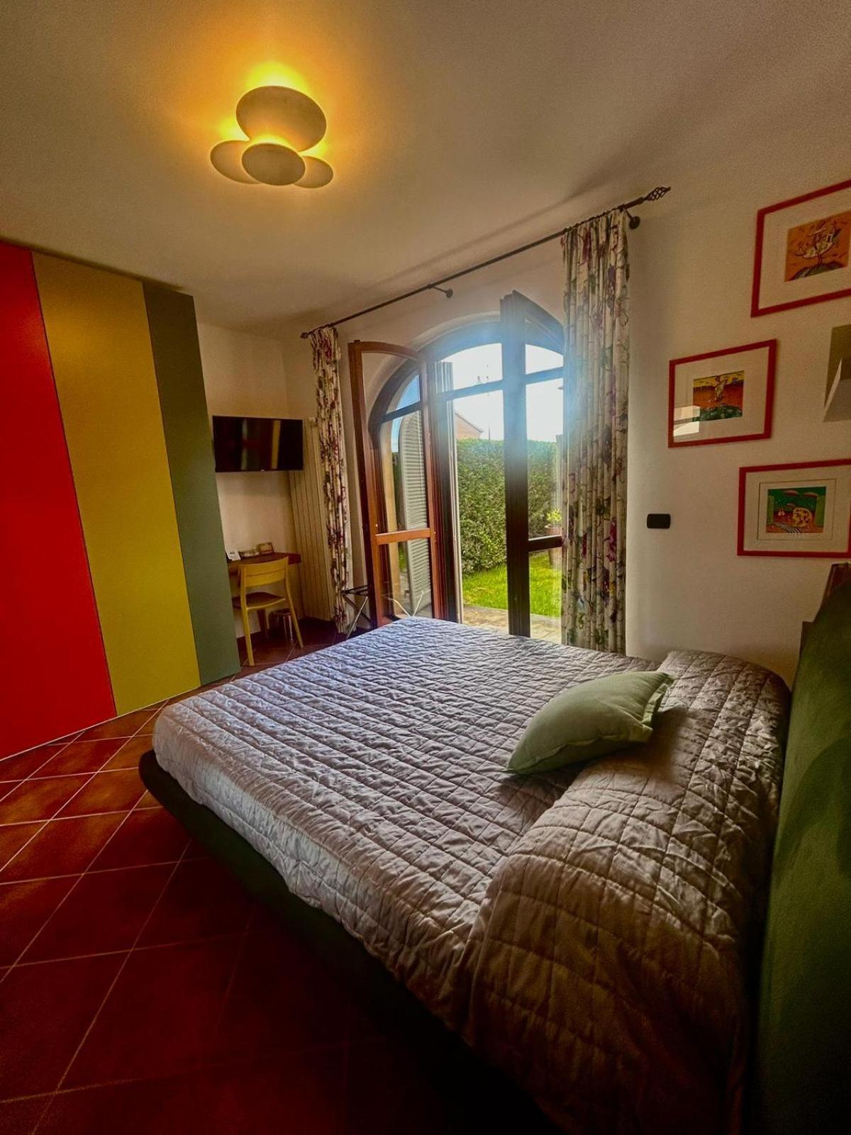 카스텔누오보베라덴가 Casa Paola Nel Chianti B&B 객실 사진