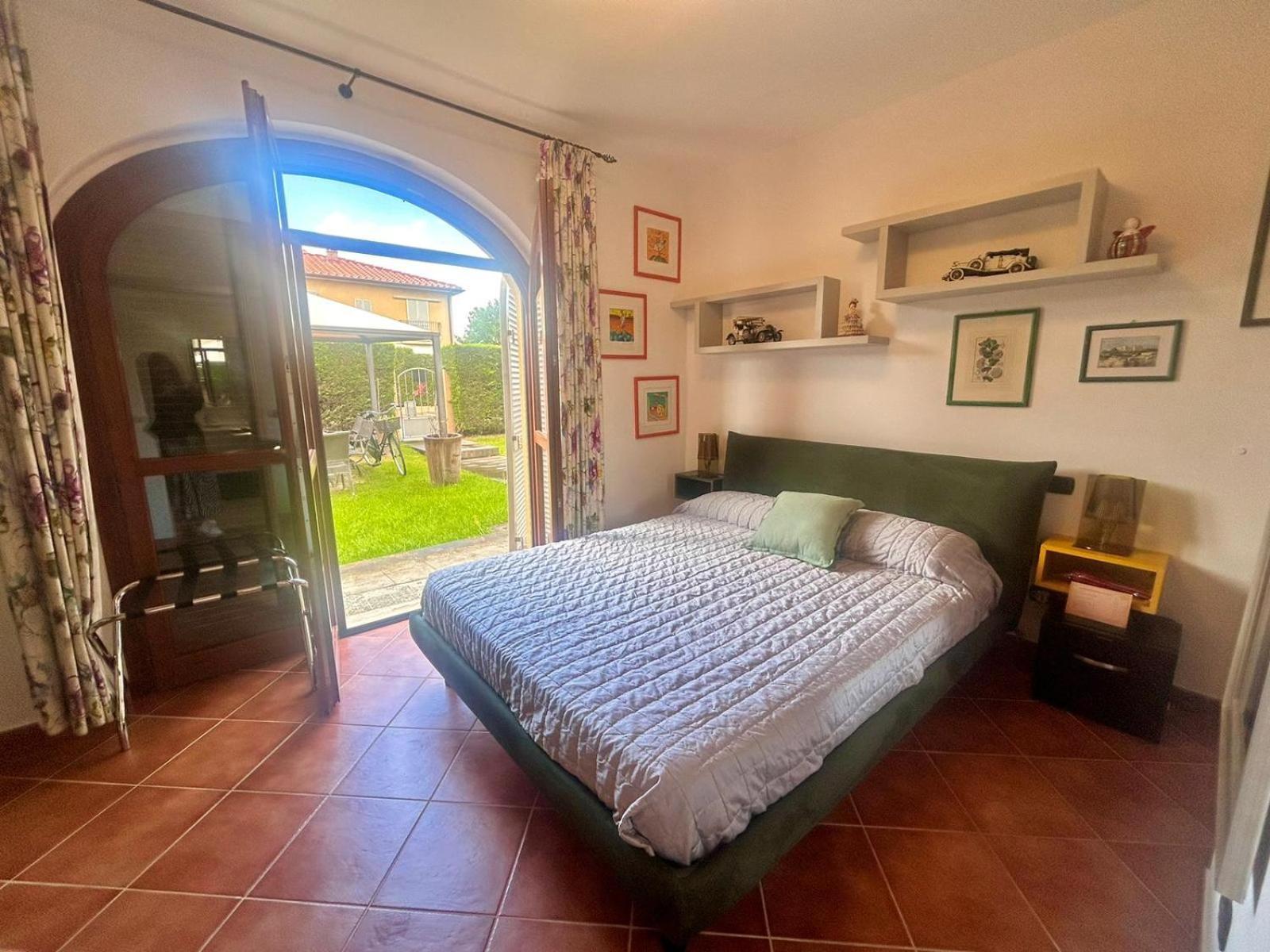 카스텔누오보베라덴가 Casa Paola Nel Chianti B&B 객실 사진