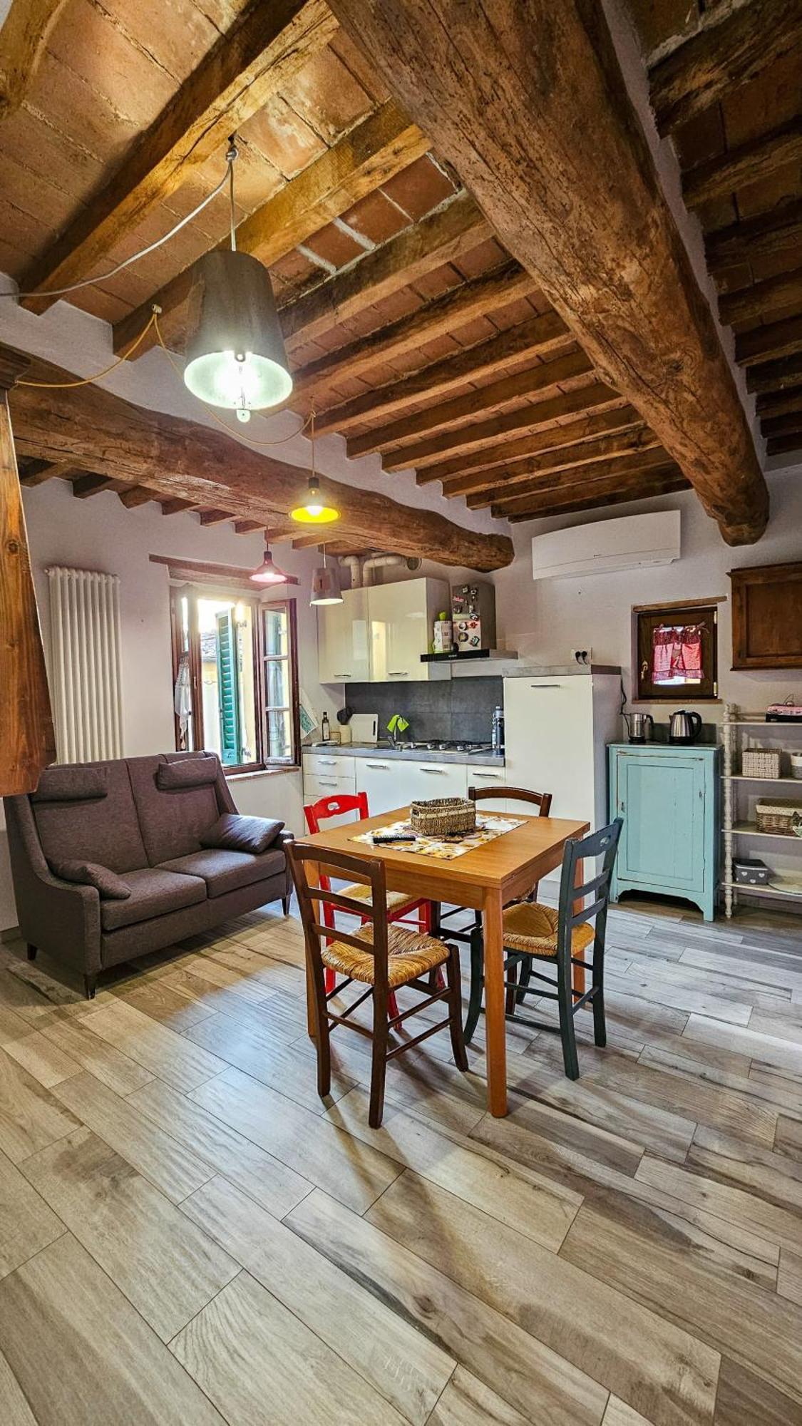 카스텔누오보베라덴가 Casa Paola Nel Chianti B&B 객실 사진